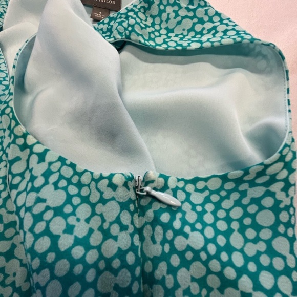 Ann Taylor Silk Aqua and Light Blue Dot Patterned Dress, Sz 6 - Picture 8 of 16